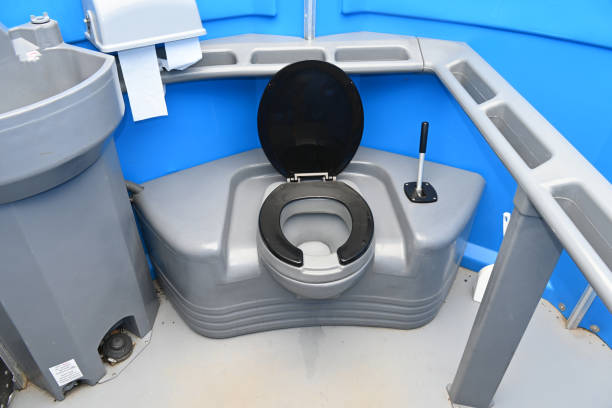 Best High-end porta potty rental  in Trumbull Center, CT